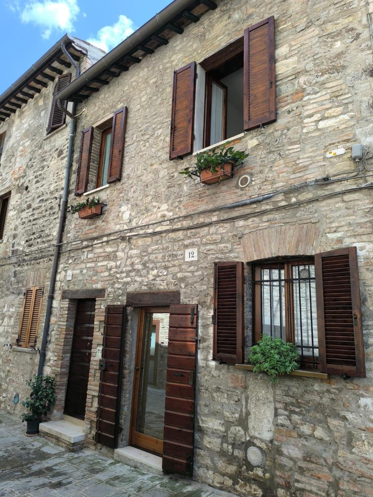 La Casa Dei Nonni Villa Gubbio Exteriör bild